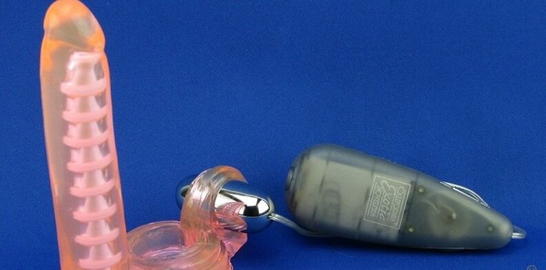 Accesorio con vibrador para agrandar o pene